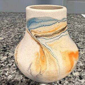 Vintage Nemadji USA Pottery Vase 5”